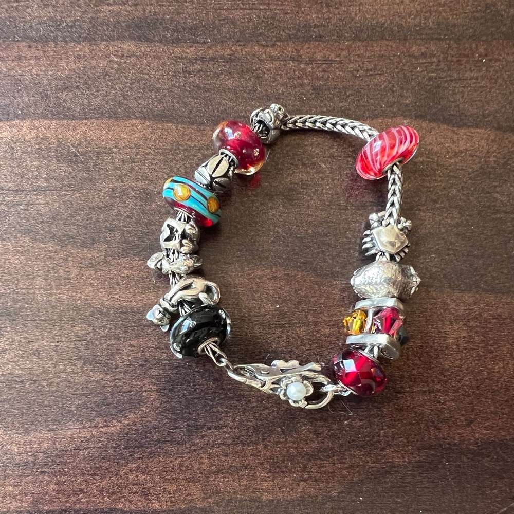 Troll bead bracelet